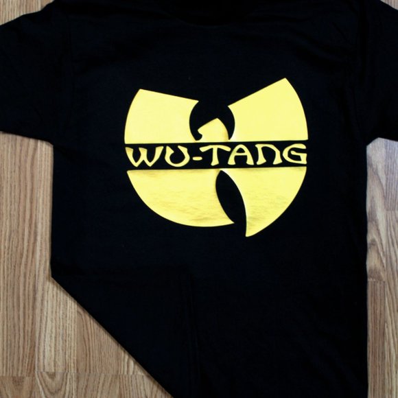 The Big Wu-Tang Logo In Gold On A Black T-Shirt Size Medium - Picture 3 of 3